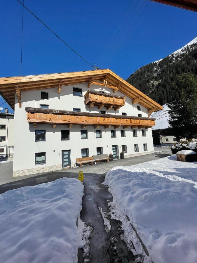Kirschner Sankt Leonhard im Pitztal